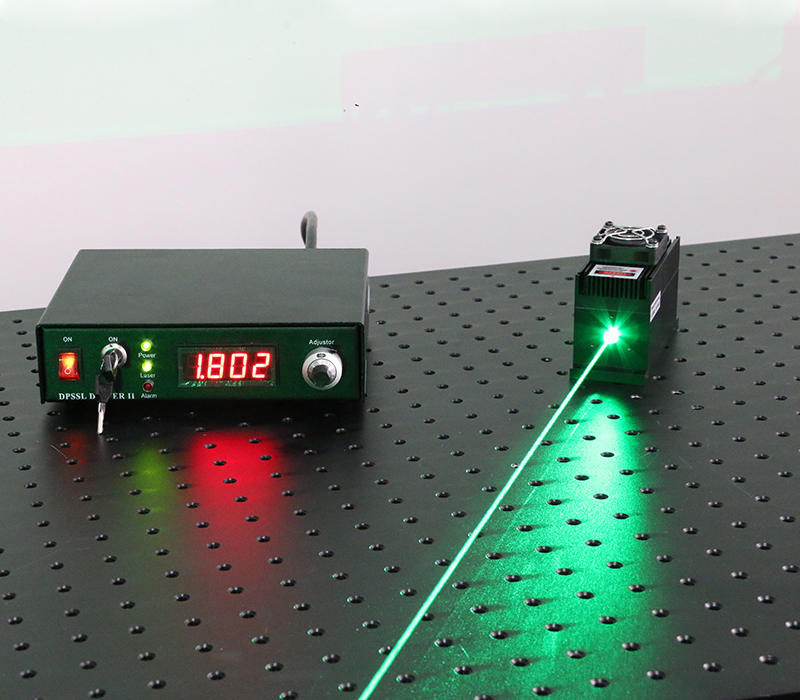 High precision 530nm±0.5nm 500mw green laser system CW & modulation